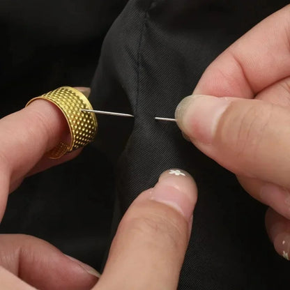 SewPro Essentials – All-in-One Sewing Kit with Large-Eye Needles for DIY & Repairs